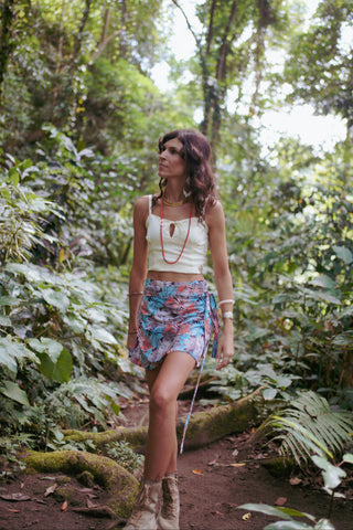 FALDA SAONA · Brisa