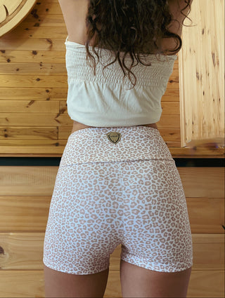 EDEN SHORT · Lux Leopard